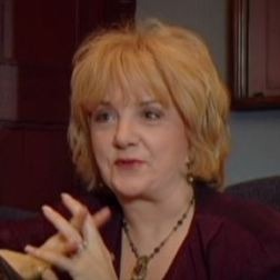 English Movie Actress Lee Garlington | Nettv4u