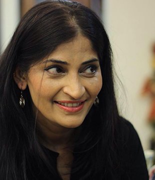 Bollywood Movie Actress Aparna Upadhyay Biography News Photos Videos Nettv4u