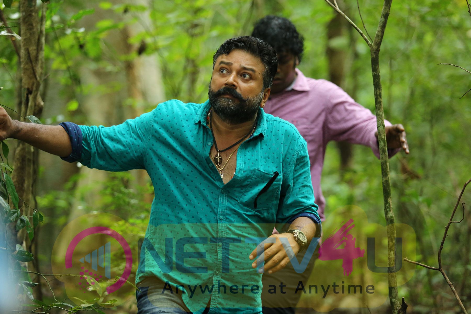 Top 10 Mother Actresses In Malayalam NETTV4U