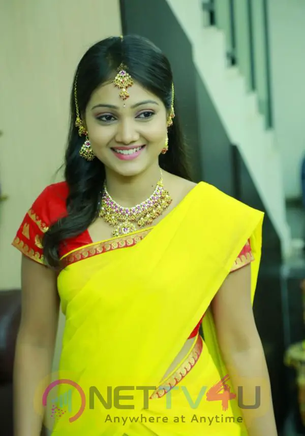 Telugu Serial Actress Priyanka Photos