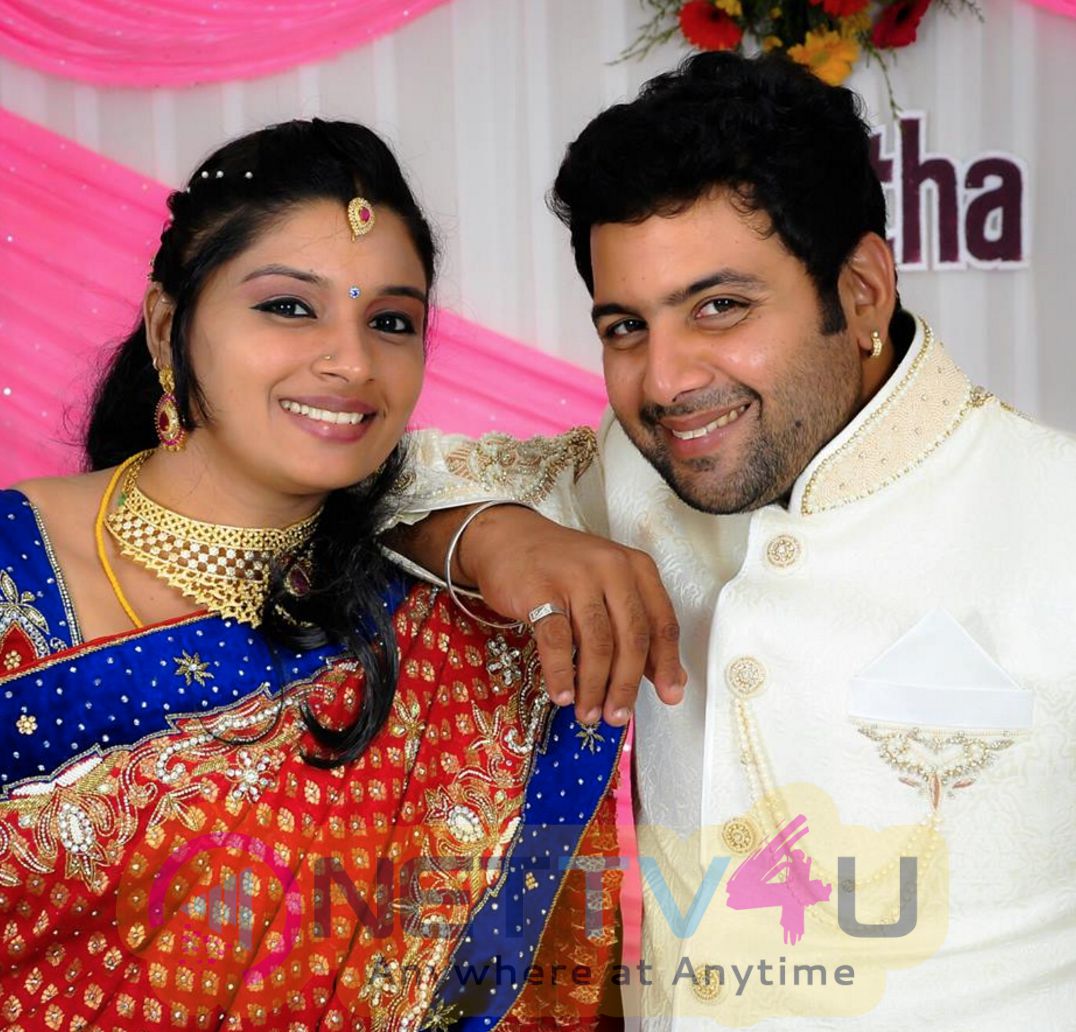 comedy actor vijay sai family photos tamil comedy actor santhanam marriage photos www comedy actor vijay sai family photos tamil comedy actor santhanam marriage photos www