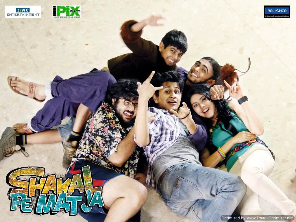 Shakal Pe Mat Ja Movie Review Hindi Shakal Pe Mat Ja Movie Review Hindi